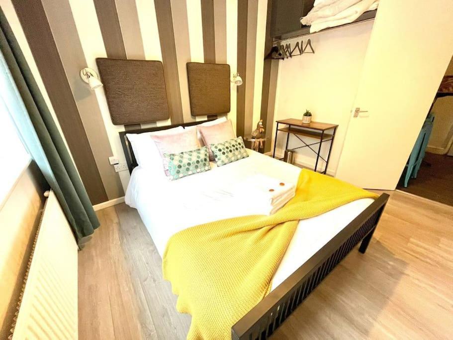 Serene And Cozy 1-Bedroom House With Parking CBG Dış mekan fotoğraf