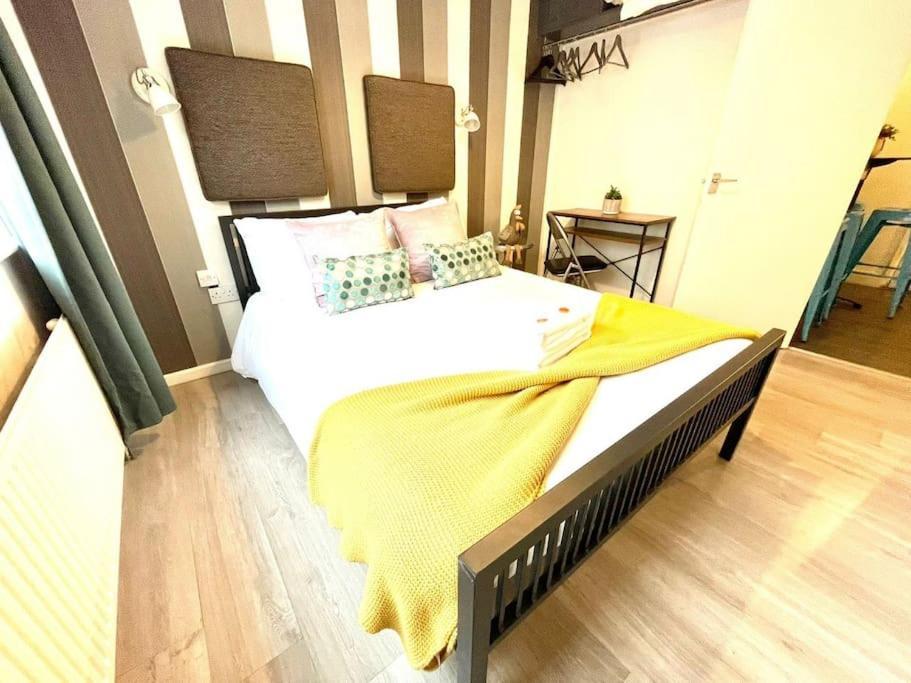 Serene And Cozy 1-Bedroom House With Parking CBG Dış mekan fotoğraf