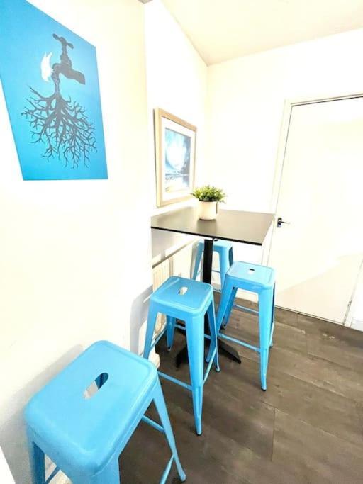 Serene And Cozy 1-Bedroom House With Parking CBG Dış mekan fotoğraf